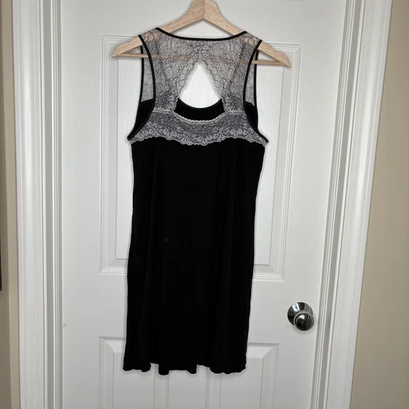 Soma Black Nightgown With Lace Detail And Shelf Bra Size Medium - Picture 2 of 5